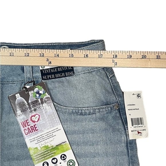 Peace, Love, Eco Shorts by Rewash - Picture 4 of 6